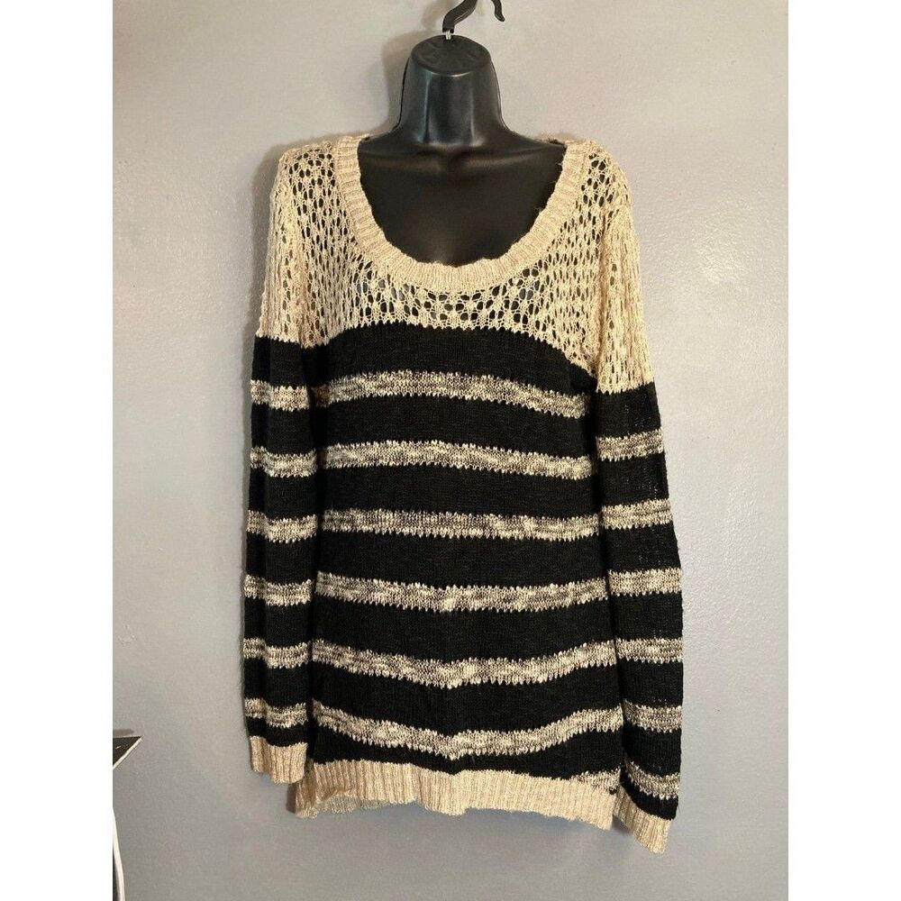 Crystal Kobe tan and black crochet sweater